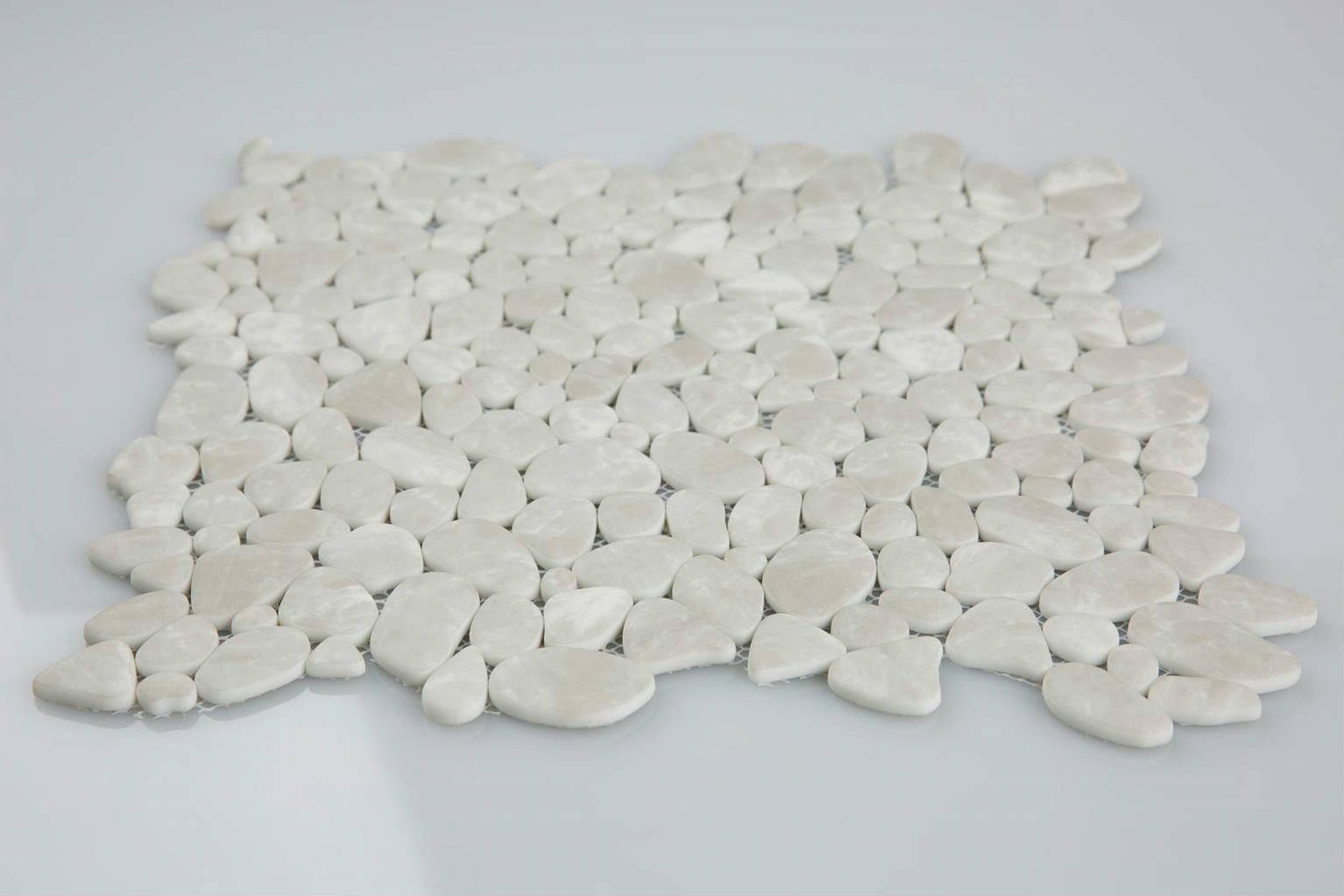 12X12 Light Grey Pebble Mosaic | Quality Carpet Inc.