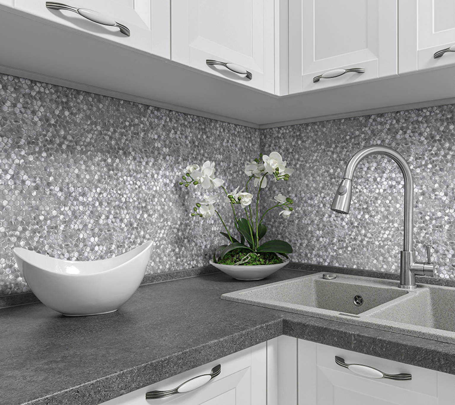 Medium Hexagon Silver Aluminum Mosaic  | Quality Carpet Inc.